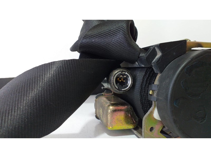 Recambio de cinturon seguridad trasero derecho para fiat ulysse (179) 2.2 jtd admiral referencia OEM IAM 14910150XX 69048  Recambio de cinturon seguridad trasero derecho para fiat ulysse (179) 2.2 jtd admiral referencia OEM IAM 14910150XX 69048