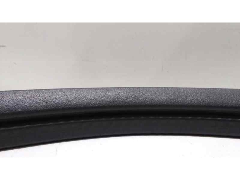 Recambio de gomas contorno puerta para opel crossland x design line referencia OEM IAM  46912 