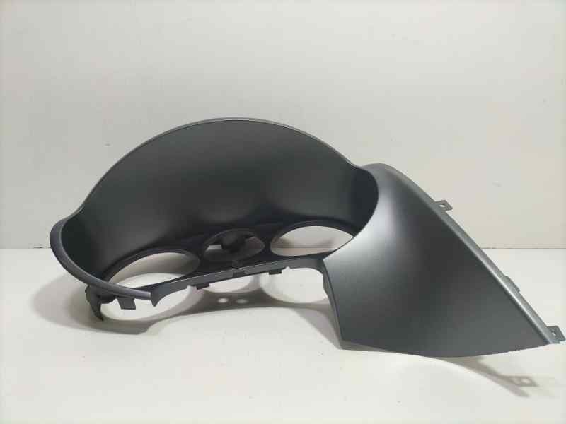 Recambio de molduras delanteras para seat leon (1p1) comfort limited referencia OEM IAM 1P1857244 84299 