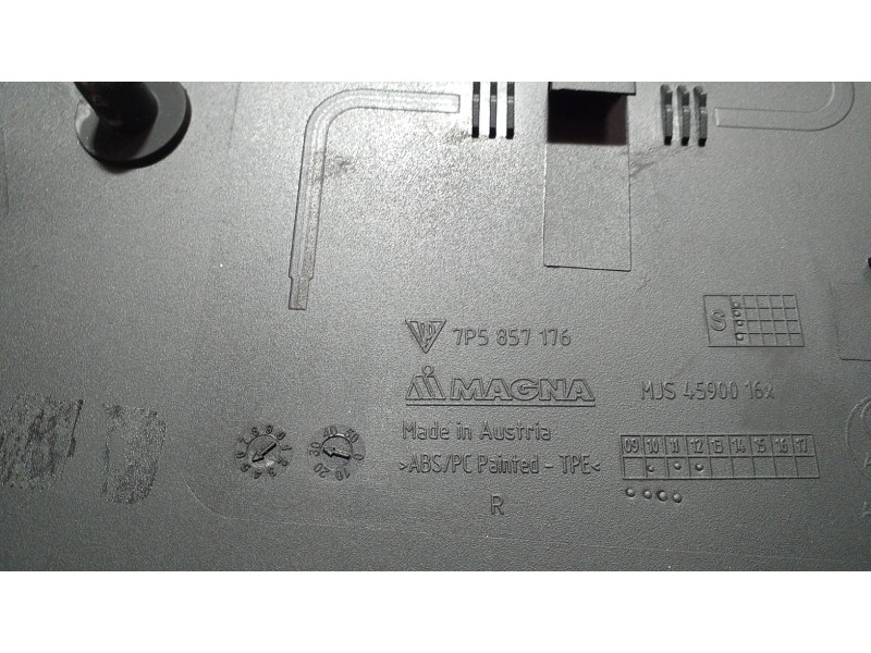 Recambio de salpicadero para porsche cayenne (typ 92aa) gts referencia OEM IAM 7P5857176 66478 