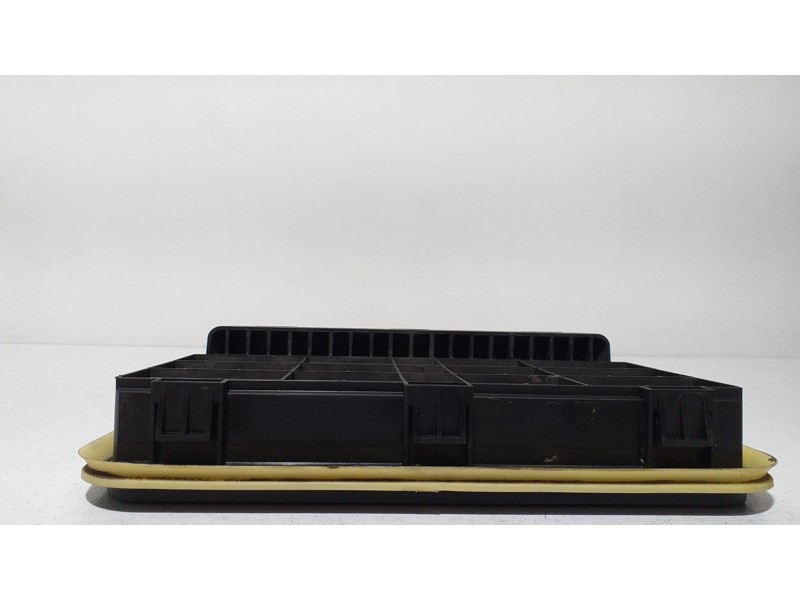 Recambio de molduras traseras para porsche cayenne (typ 92aa) gts referencia OEM IAM 7PP819181A 66485 