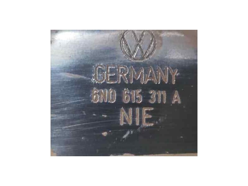 Recambio de mangueta delantera izquierda para volkswagen polo berlina (6n1) concept referencia OEM IAM AER 82569 