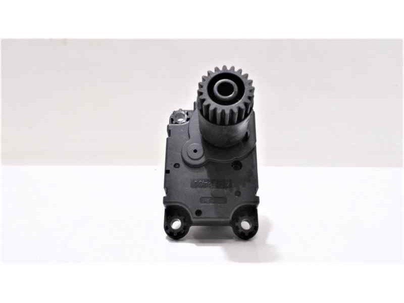 Recambio de motor calefaccion para opel crossland x innovation referencia OEM IAM Z5509001 46932 