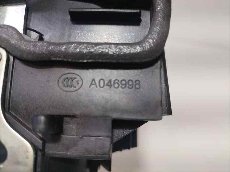 Recambio de cerradura puerta trasera izquierda para bmw serie 5 berlina (e60) 520d referencia OEM IAM 7202147 87070 