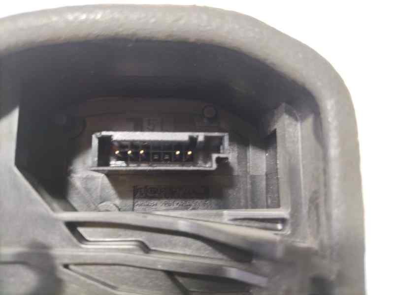 Recambio de cerradura puerta trasera izquierda para bmw serie 5 berlina (e60) 520d referencia OEM IAM 7202147 87070 