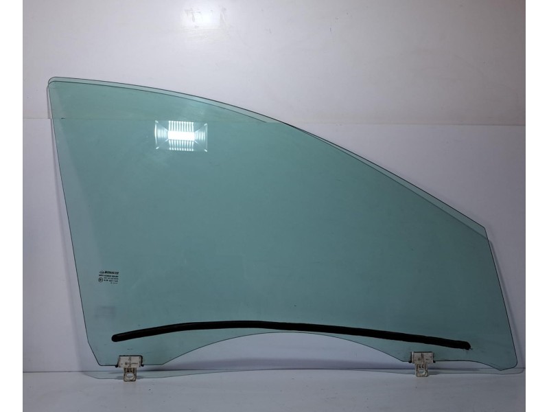 Recambio de luna delantera derecha para renault megane iii berlina 5 p expression referencia OEM IAM F9QP872 76210 R