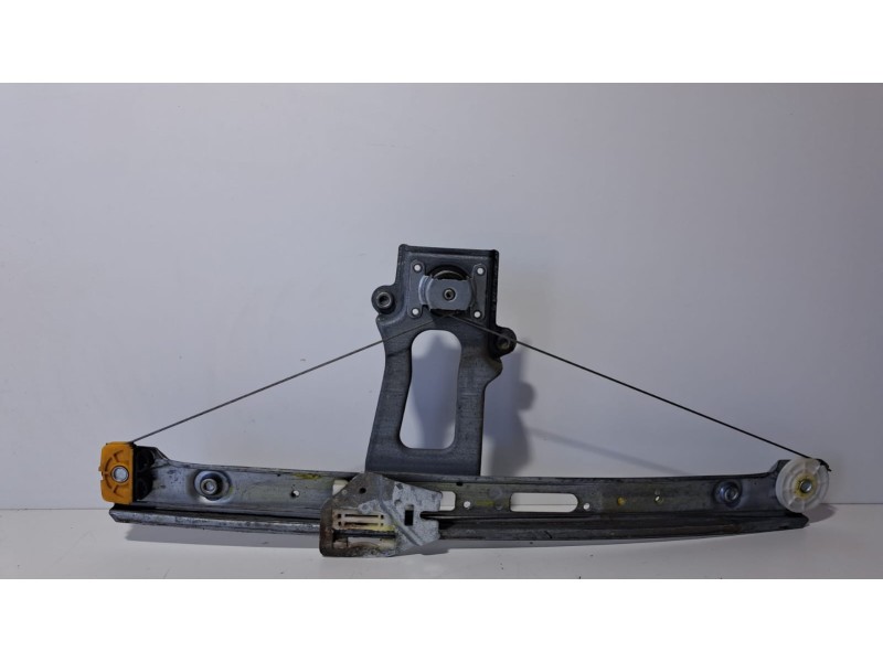 Recambio de elevalunas trasero izquierdo para bmw serie 3 berlina (e46) 320i referencia OEM IAM 8196039 76221 