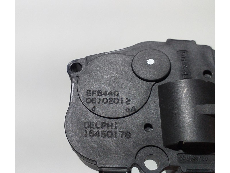 Recambio de motor apertura trampillas climatizador para porsche cayenne (typ 92aa) gts referencia OEM IAM EFB440 66496 