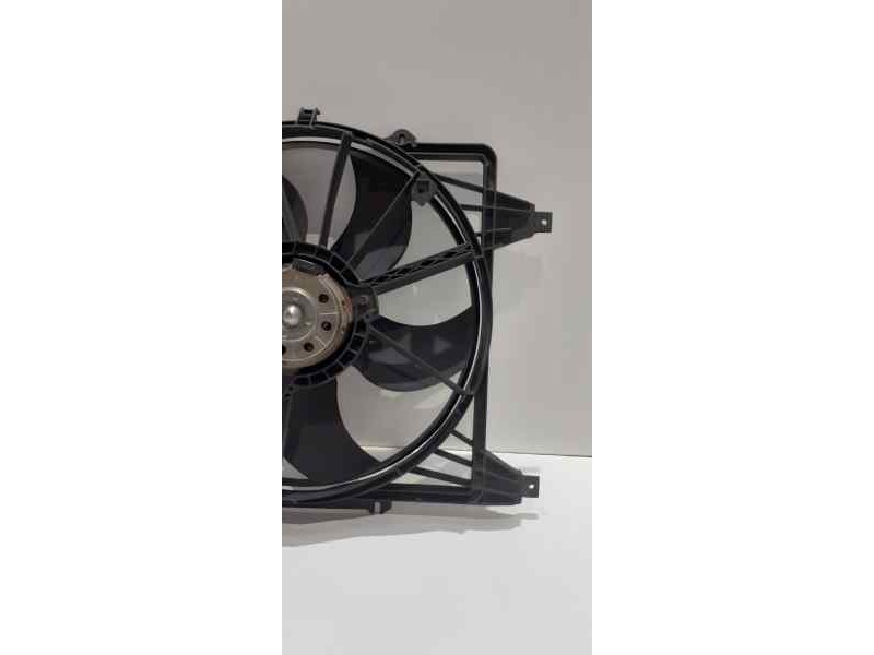 Recambio de electroventilador para renault clio ii fase ii (b/cb0) 1.9 dti diesel referencia OEM IAM 7700428659 42071 