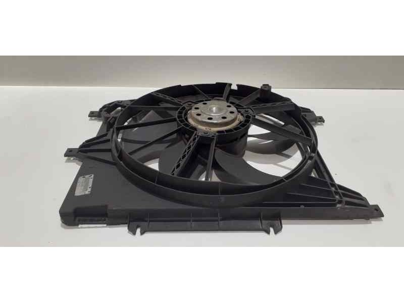 Recambio de electroventilador para renault clio ii fase ii (b/cb0) 1.9 dti diesel referencia OEM IAM 7700428659 42071 