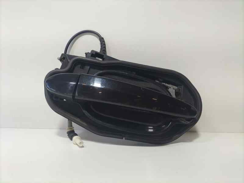Recambio de maneta exterior delantera derecha para bmw serie 5 berlina (e60) 520d referencia OEM IAM 51217199556 87074 