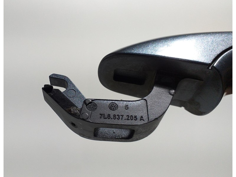 Recambio de maneta exterior delantera izquierda para volkswagen touareg (7la) v6 referencia OEM IAM 7L6837205A 54990 