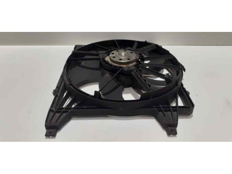 Recambio de electroventilador para renault clio ii fase ii (b/cb0) 1.9 dti diesel referencia OEM IAM 7700428659 42071 