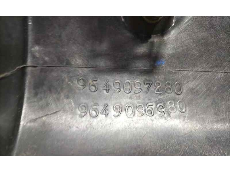 Recambio de panel frontal para peugeot 206 berlina xs clim referencia OEM IAM 9649097280 85799 