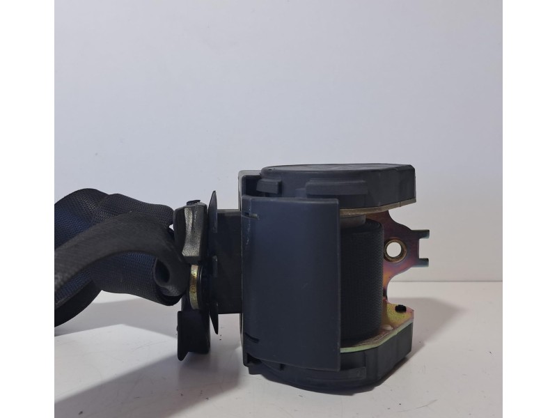 Recambio de cinturon seguridad delantero derecho para bmw serie 3 berlina (e46) 320i referencia OEM IAM 8207956 76229 