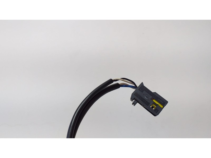 Recambio de pretensor airbag izquierdo para bmw serie 7 (e65/e66) 735i referencia OEM IAM 8223329 69066 