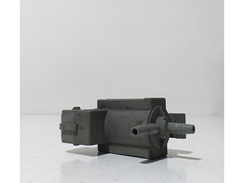 Recambio de valvula de vacio para porsche cayenne (typ 92aa) gts referencia OEM IAM 7PP906270 66504 