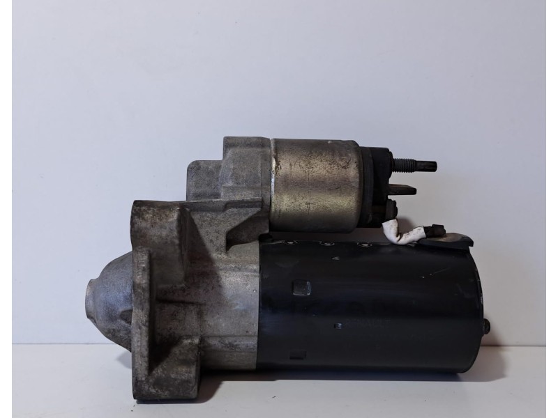 Recambio de motor arranque para renault megane iii berlina 5 p expression referencia OEM IAM 8200741476D 76235 R