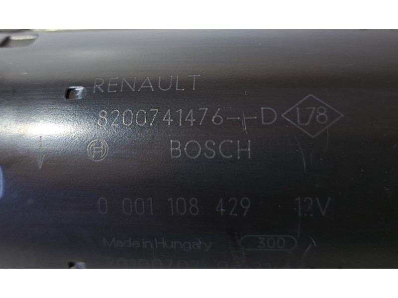 Recambio de motor arranque para renault megane iii berlina 5 p expression referencia OEM IAM 8200741476D 76235 R