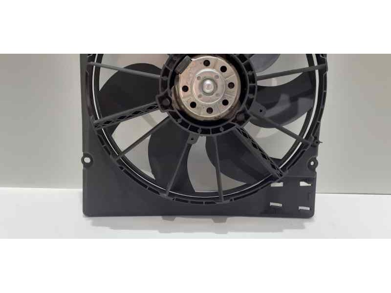 Recambio de electroventilador para renault megane i berlina hatchback (ba0) 1.6e rn referencia OEM IAM 7700421148B 42073 