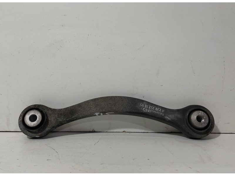 Recambio de tirante trasero izquierdo para mercedes-benz clase e (w211) berlina e 220 cdi (211.008) referencia OEM IAM R23035218