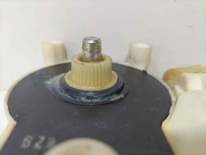 Recambio de motor elevalunas delantero derecho para bmw serie 5 berlina (e60) 520d referencia OEM IAM 6981142 87081 