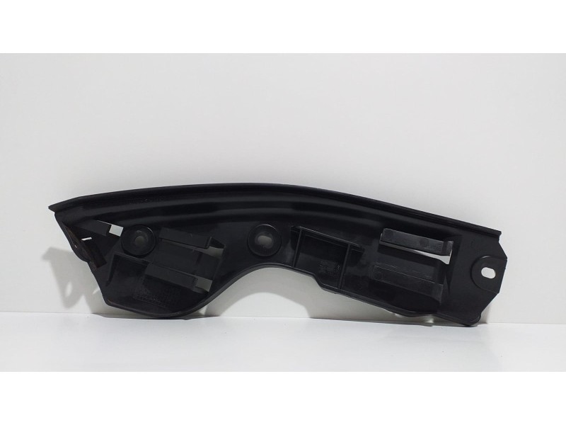 Recambio de molduras traseras para volkswagen touareg (7la) v6 referencia OEM IAM 7L6807393B 55008 