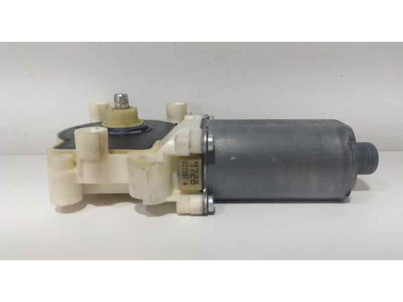 Recambio de motor elevalunas delantero derecho para bmw serie 5 berlina (e60) 520d referencia OEM IAM 6981142 87081 