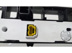 Recambio de pantalla multifuncion para kia sorento 2.5 crdi ex referencia OEM IAM 945003E500 66516  2