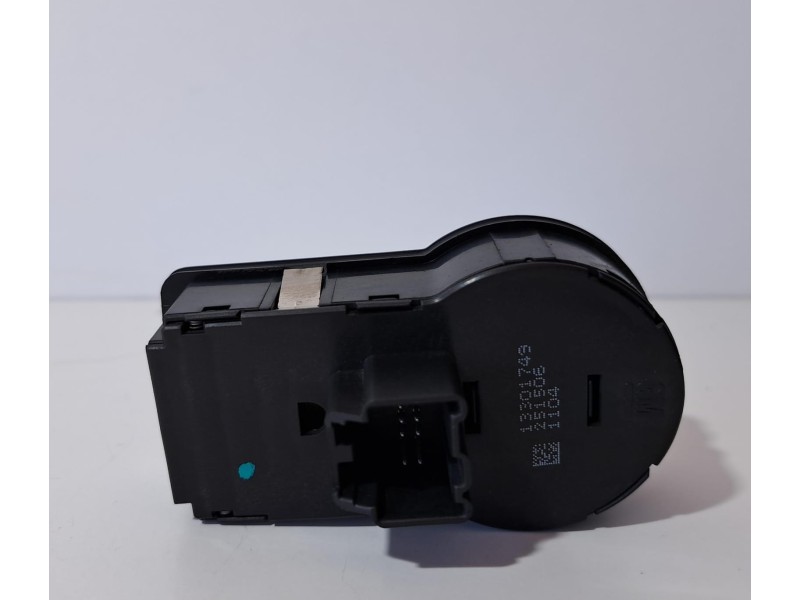 Recambio de mando luces para chevrolet cruze hatchback lt referencia OEM IAM 13301749 76251 R