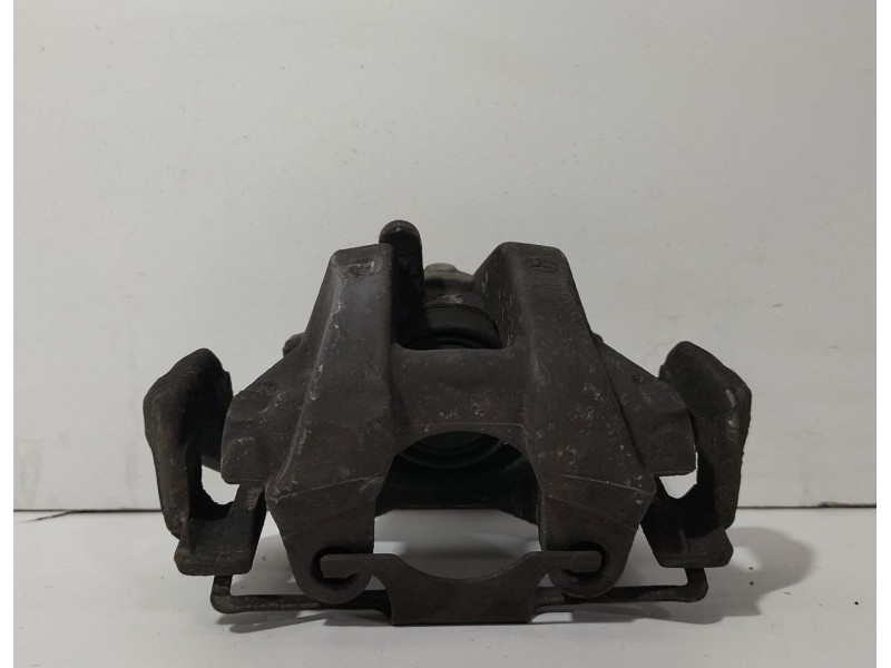 Recambio de pinza freno trasera izquierda para mercedes-benz clase e (w211) berlina e 220 cdi (211.008) referencia OEM IAM 00242