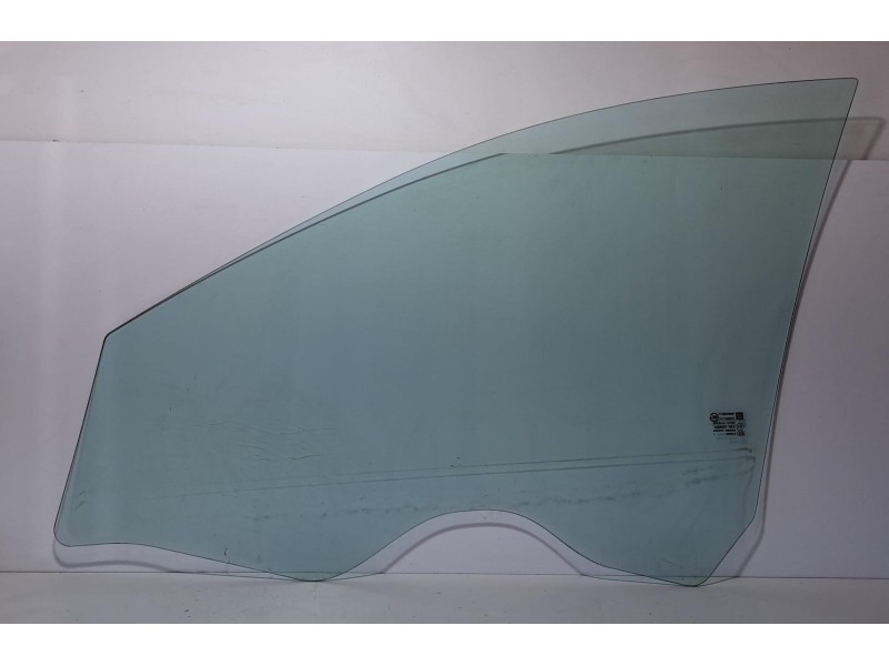 Recambio de luna delantera derecha para chevrolet cruze hatchback lt referencia OEM IAM F16D4 76255 R