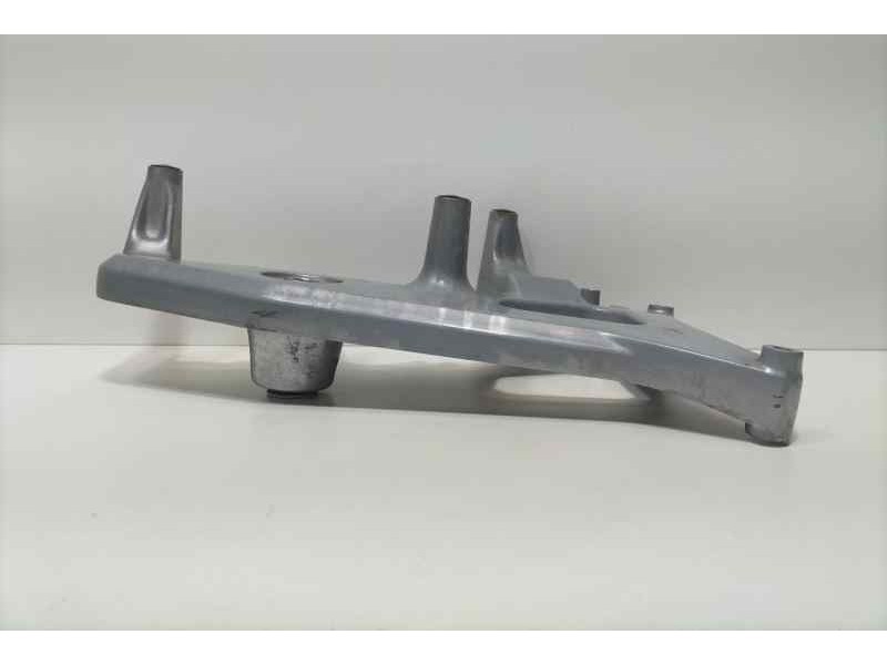 Recambio de soporte motor para yamaha x-max 125 125 referencia OEM IAM E3G2EMINARELLI 85821 