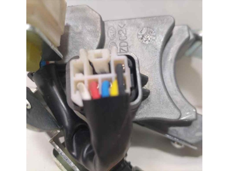 Recambio de antirrobo para hyundai i40 comfort referencia OEM IAM 819003Z000 85823 R