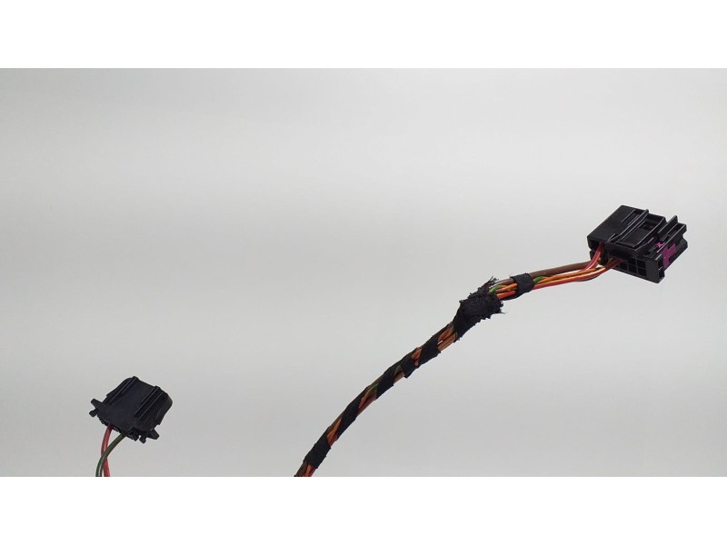 Recambio de puerta trasera izquierda para volkswagen touareg (7la) v6 referencia OEM IAM 7L0971905B 55018 