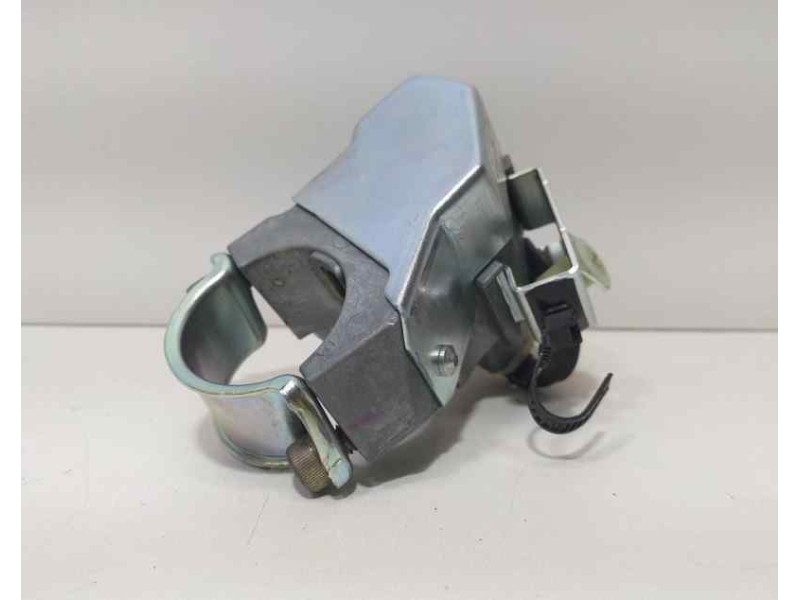 Recambio de antirrobo para hyundai i40 comfort referencia OEM IAM 819003Z000 85823 R