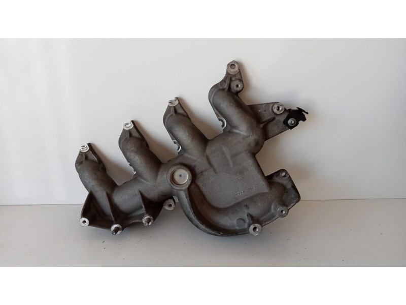 Recambio de colector admision para renault megane ii berlina 3p 1.9 dci diesel fap referencia OEM IAM 8200714430 76264 R