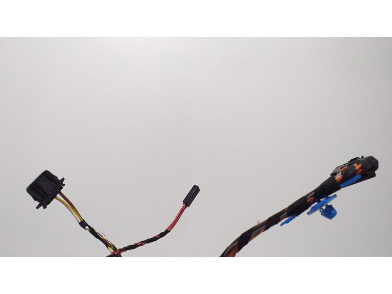 Recambio de puerta delantera derecha para volkswagen touareg (7la) v6 referencia OEM IAM 7L6971120D 55020 