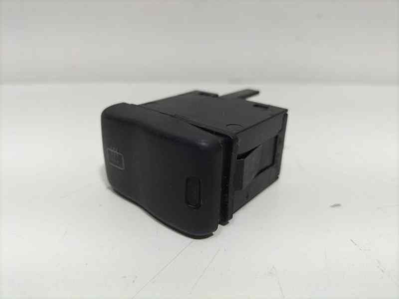 Recambio de intercooler para volkswagen polo berlina (6n1) concept referencia OEM IAM 6N1959621 82597 