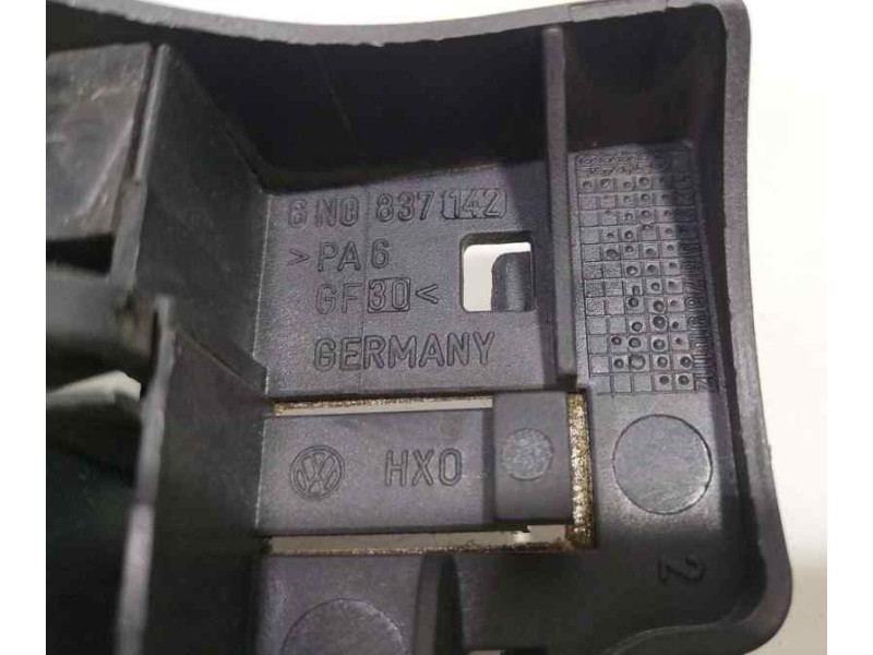 Recambio de maneta interior delantera derecha para volkswagen polo berlina (6n1) concept referencia OEM IAM 6N0837142 82598 