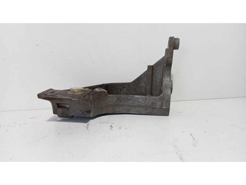 Recambio de soporte motor para renault scenic ii grand expression referencia OEM IAM 8200600171 76272 R