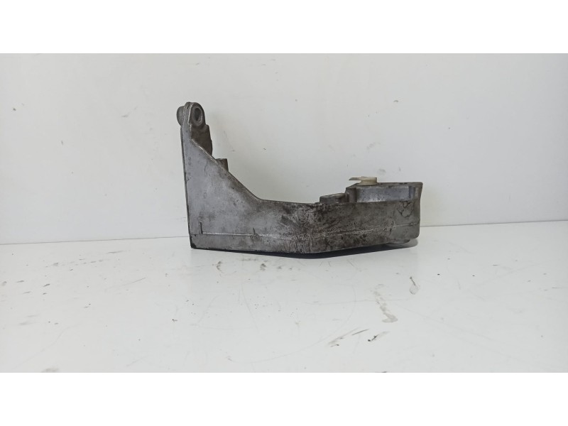 Recambio de soporte motor para renault scenic ii grand expression referencia OEM IAM 8200600171 76272 R