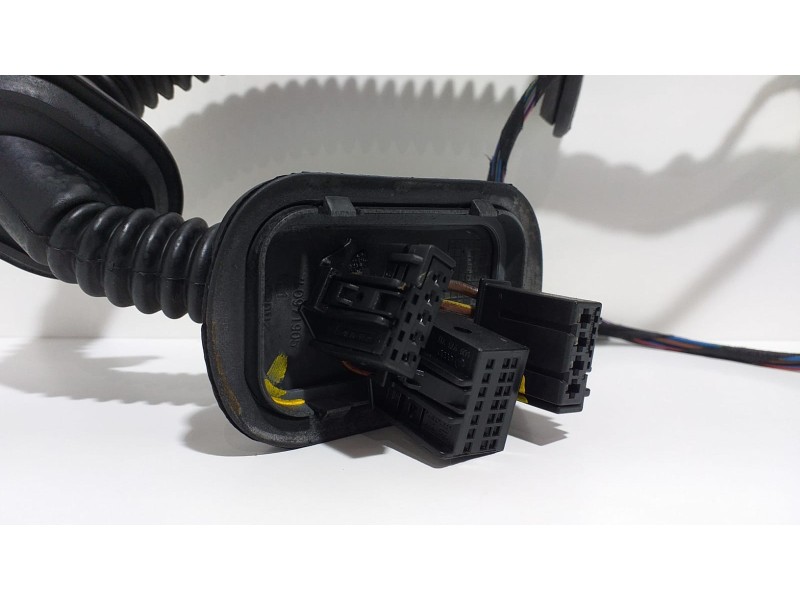 Recambio de puerta delantera izquierda para volkswagen touareg (7la) v6 referencia OEM IAM 7L6971120D 55021 