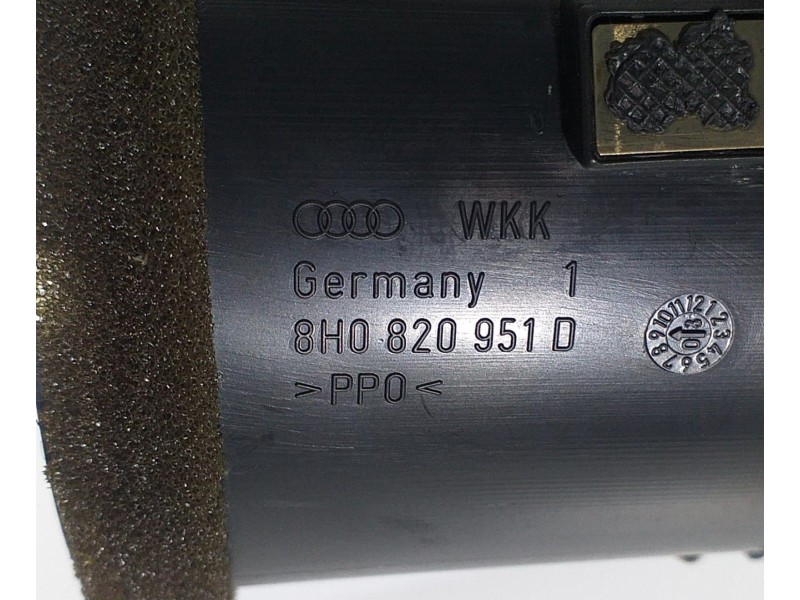 Recambio de rejilla aireadora para audi a4 cabrio (8h) 3.0 quattro referencia OEM IAM 8H0820951D 59095 
