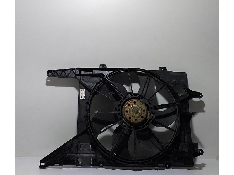 Recambio de electroventilador para renault megane i fase 2 gandtour (ka..) 1.9 dci diesel cat referencia OEM IAM 820065257B 6656