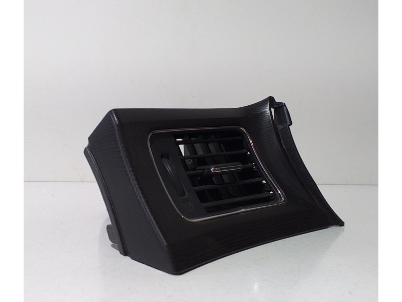 Recambio de rejilla aireadora para nissan pulsar (c13) acenta referencia OEM IAM 687613ZLOA 69094  Recambio de rejilla aireadora para nissan pulsar (c13) acenta referencia OEM IAM 687613ZLOA 69094