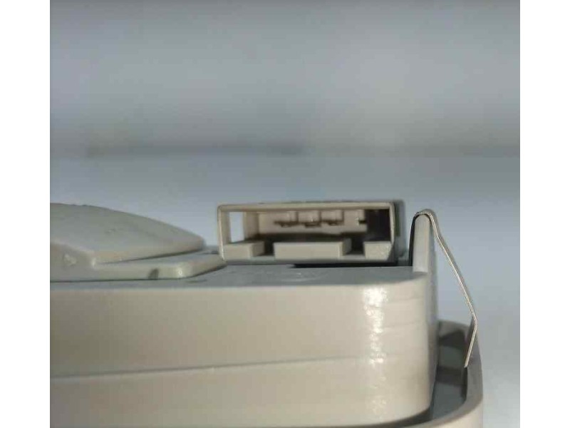 Recambio de luz interior para volkswagen polo berlina (6n1) concept referencia OEM IAM 6N0947105D 82600 