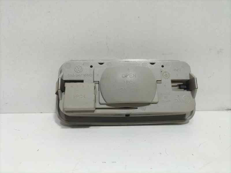 Recambio de luz interior para volkswagen polo berlina (6n1) concept referencia OEM IAM 6N0947105D 82600 