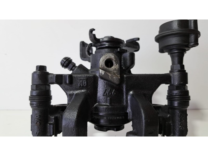 Recambio de pinza freno trasera izquierda para chevrolet cruze hatchback lt referencia OEM IAM 13300861 76275 R