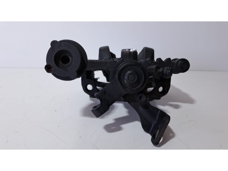 Recambio de pinza freno trasera izquierda para chevrolet cruze hatchback lt referencia OEM IAM 13300861 76275 R